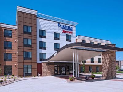 Fairfield Inn & Suites By Marriott La Crosse Downtown Exterior photo